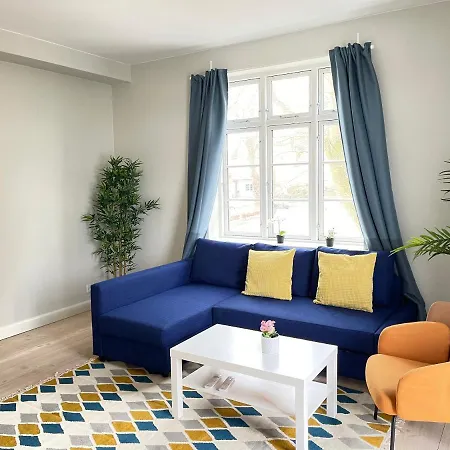 Aday - 4 Bedroom - Modern Living -