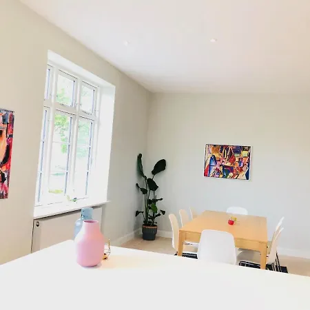 Aday - 4 Bedroom - Modern Living - Ferienhaus *