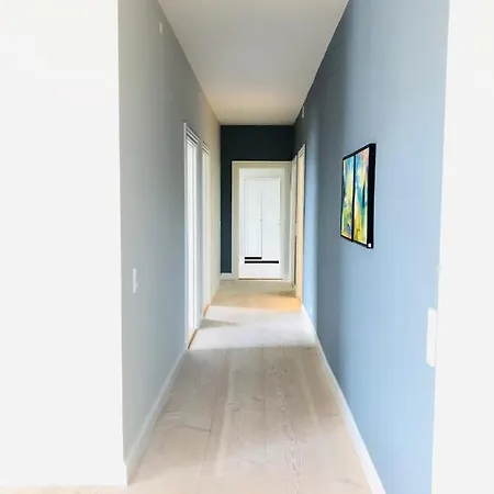 Aday - 4 Bedroom - Modern Living -