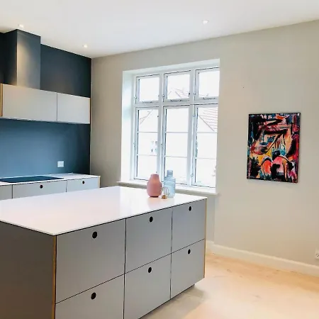 Aday - 4 Bedroom - Modern Living - *